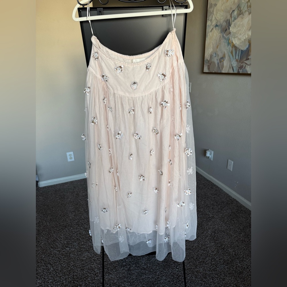 Elegant Cream Floral Maxi Skirt - Picture 2 of 6
